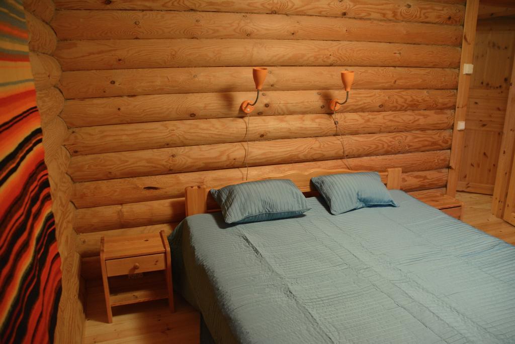 Lomapesae Cottages Pertunmaa Zimmer foto