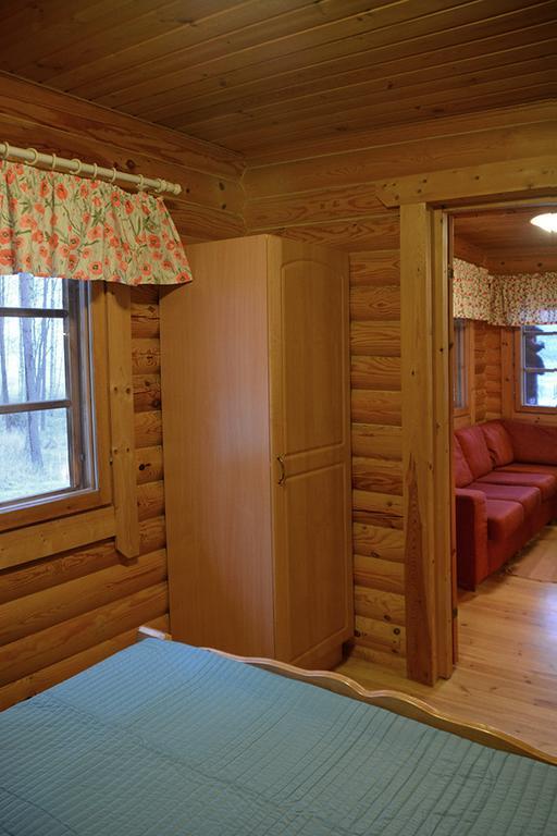 Lomapesae Cottages Pertunmaa Zimmer foto